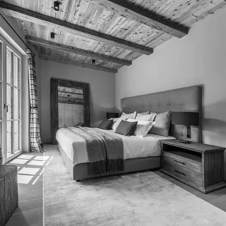Chalet With Pool 아파트 타트란스카롬니카